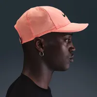 Nike Dri-FIT Club Unstructuколір червоний Featherlight Cap Orange