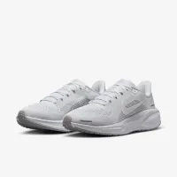 Nike Pegasus 41 жіноча Road Running Кросівки колір білий