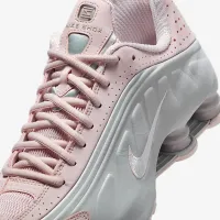 Nike Shox R4 жіноча Кросівки Pink