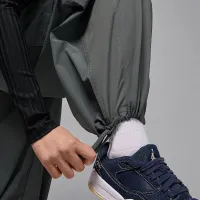 Nike Jordan Flight Chicago жіноча Parachute Pants колір сірий