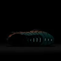 Nike Air Max Plus чоловічі Кросівки колір чорний
