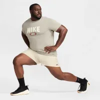 Nike чоловічі Dri-FIT Fitness футболка колір зелений
