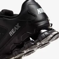 Nike Reax 8 TR жіноча для тренування Кросівки колір чорний