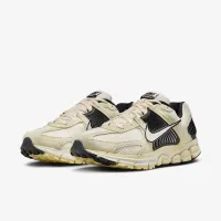 Nike Zoom Vomero 5 чоловічі Кросівки колір коричневий