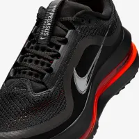 Nike Pegasus Premium жіноча Road Running Кросівки колір чорний