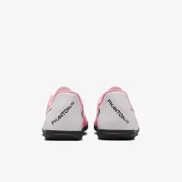 Nike Jr. Phantom GX 2 Club Little/Big детские IC Soccer Кроссовки Pink