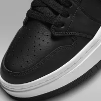 Nike Air Jordan 1 Elevate Low жіноча Кросівки колір чорний