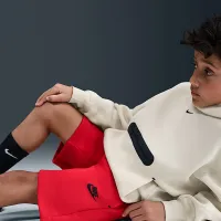 Nike Sportswear Tech Fleece Big детские (для мальчиков) шорты цвет красный
