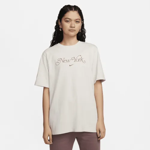 Nike Sportswear Essential женская футболка цвет коричневый