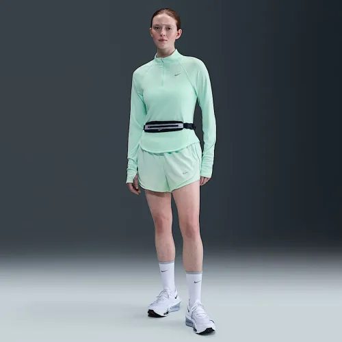 Nike Tempo женская Dri-FIT Mid-Rise Brief-Lined Running шорты цвет зеленый