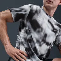 Nike Running Division Breathe чоловічі Dri-FIT ADV Short-Sleeve Running Top колір чорний