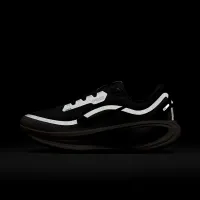 Nike Vomero 18 GORE-TEX женская Waterproof Road Running Кроссовки with Reflective Accents цвет черный