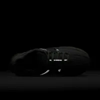 Nike Zoom Vomero 5 жіноча Кросівки колір білий