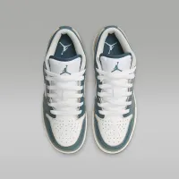 Nike Air Jordan 1 Low SE Big Kids Кроссовки цвет зеленый