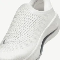 Nike Reina EasyOn женская Кроссовки цвет белый