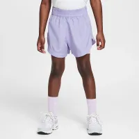 Nike Dri-FIT Sunny Swoosh Little дитячі 2-Fer шорти колір фіолетовий