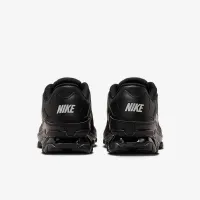 Nike Reax 8 TR жіноча для тренування Кросівки колір чорний