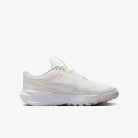 Nike Star Runner 5 Big дитячі Running Кросівки колір білий