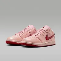 Nike Air Jordan 1 Low SE женская Кроссовки Pink