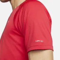 Nike Essential чоловічі Short-Sleeve Hydroguard Swim Shirt колір червоний