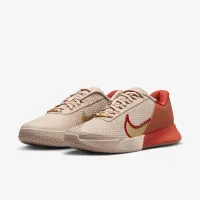 NikeCourt Air Zoom Vapor Pro 2 Premium жіноча Hard Court Tennis Кросівки колір коричневий