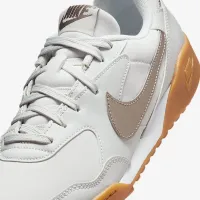 Nike Terra Manta женская Кроссовки цвет серый
