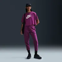 Nike Sportswear Essential жіноча Cropped Logo футболка колір фіолетовий