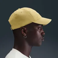 Nike Club Unstructuцвет красный Futura Wash Cap Yellow