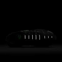 Nike Air Max Plus мужские Кроссовки цвет черный