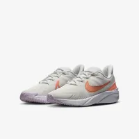 Nike Star Runner 4 Big детские Road Running Кроссовки цвет белый