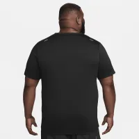 Nike Rise 365 мужские Dri-FIT Short-Sleeve Running Top цвет черный