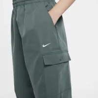 Nike Sportswear Girls' Cargo Pants цвет зеленый