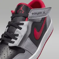 Nike Air Jordan 1 Low FlyEase чоловічі Easy On/Off Кросівки колір чорний
