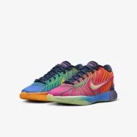 Nike LeBron XXI 