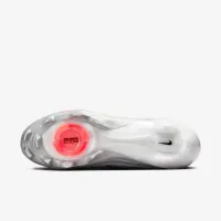 Nike Vapor Pro 1 Football Cleats колір білий
