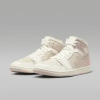 Nike Air Jordan 1 Mid SE жіноча Кросівки колір білий