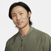 Nike A.P.S. мужские Repel Versatile Bomber Куртка цвет зеленый