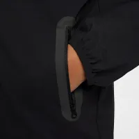 Nike Tech Big детские (для мальчиков) Woven Куртка цвет черный