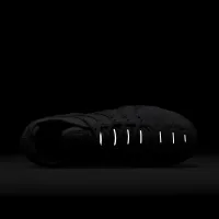 Nike Air VaporMax Plus чоловічі Кросівки колір сірий