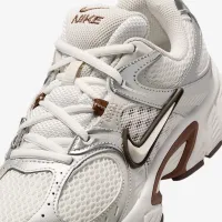 Nike V5 RNR женская Кроссовки цвет белый