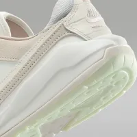 Nike Jordan CMFT Era жіноча Кросівки колір білий
