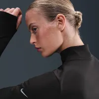 Nike One жіноча Therma-FIT 1/2-Zip Mid Layer колір чорний