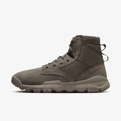 Nike SFB 6