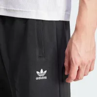 Шорти adidas Originals Essentials Trefoil IY8520 - Чорні