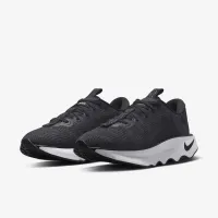 Nike Motiva жіноча Walking Кросівки колір чорний