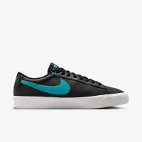 Nike SB Blazer Low Pro GT чоловічі Кросівки колір чорний