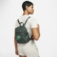Nike Sportswear Futura 365 женская Mini рюкзак (6L) цвет зеленый