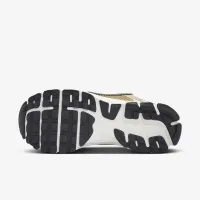 Nike Zoom Vomero 5 Gold жіноча Кросівки колір сірий