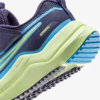 Nike Cosmic Runner Little дитячі Кросівки колір фіолетовий