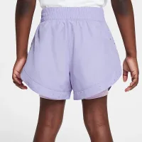 Nike Dri-FIT Sunny Swoosh Little дитячі 2-Fer шорти колір фіолетовий